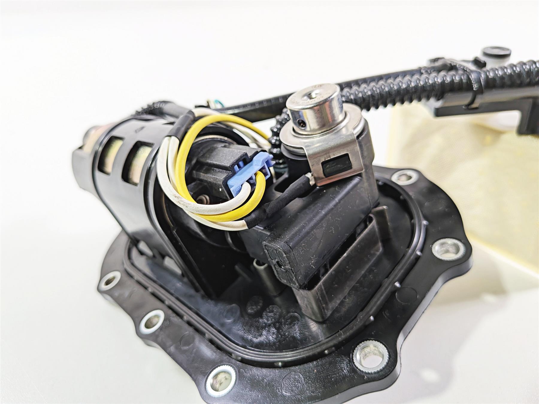 2021 Indian Scout 1200 Fuel Gas Petrol Pump - 395miles Only 2521733 {{ shop.shopifyCountryName }} - Mototech271