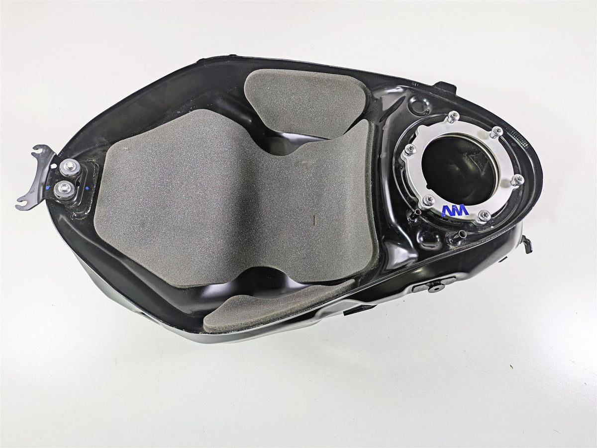 2024 Triumph Street Triple 765 R Fuel Gas Petrol Tank - No Dent - Read T2407560 {{ shop.shopifyCountryName }} - Mototech271