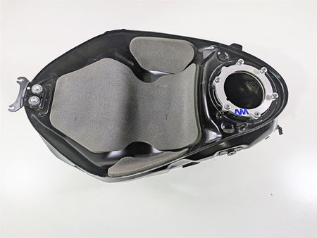 2024 Triumph Street Triple 765 R Fuel Gas Petrol Tank - No Dent - Read T2407560 {{ shop.shopifyCountryName }} - Mototech271