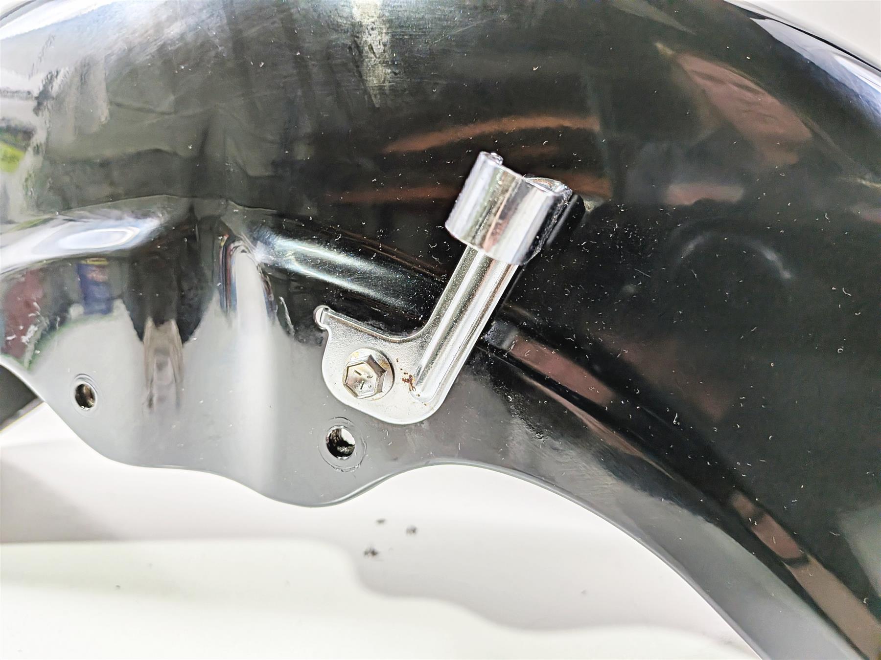 2006 Suzuki C90 VL1500T Boulevard Front Fender 53110-10F30 53110-10F30 {{ shop.shopifyCountryName }} - Mototech271