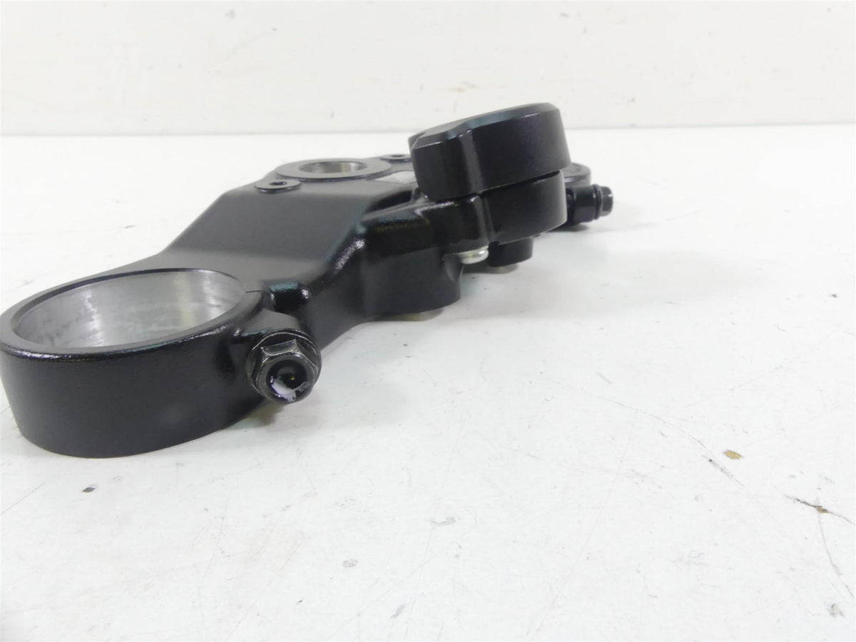 2021 Honda CBR600RR Upper Triple Tree Steering Clamp 53300-MJC-A00 {{ shop.shopifyCountryName }} - Mototech271