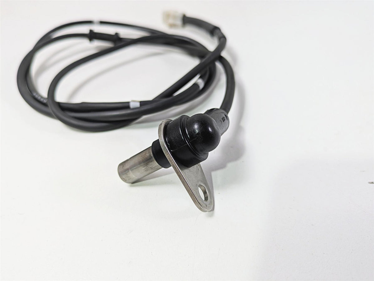 2014 Yamaha YZFR1 R1 RN22 Front Abs Brake Wheel Speed Sensor 1KB-85970-01-00 {{ shop.shopifyCountryName }} - Mototech271
