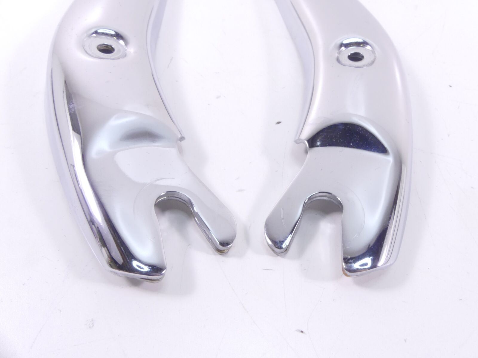 2013 Triumph America EFI Rear Chrome Fender Support Struts Set T2305620 T2305621 {{ shop.shopifyCountryName }} - Mototech271