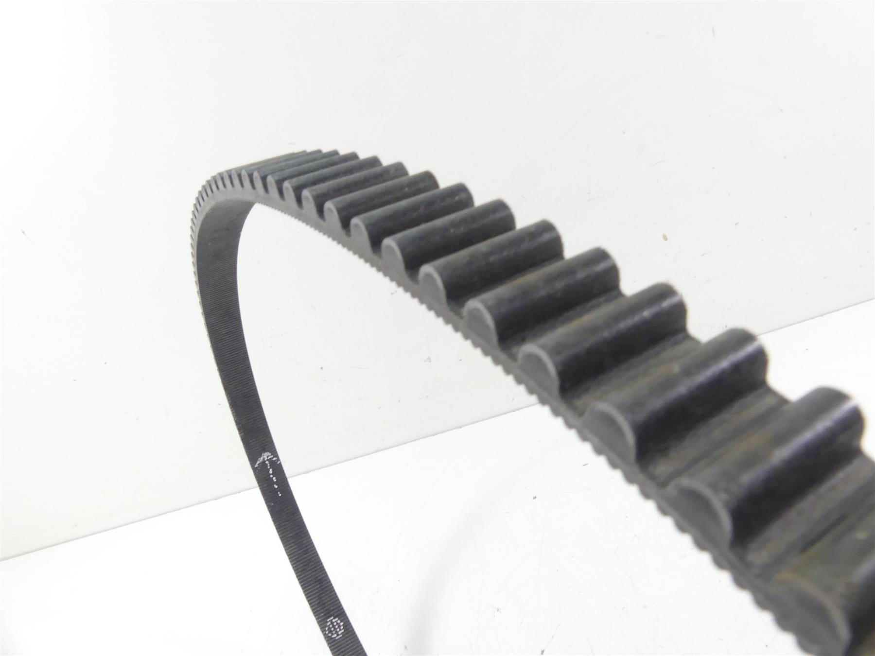 2009 Harley FXDF Dyna Fat Bob Drive Belt 131T 1" 40046-07 {{ shop.shopifyCountryName }} - Mototech271