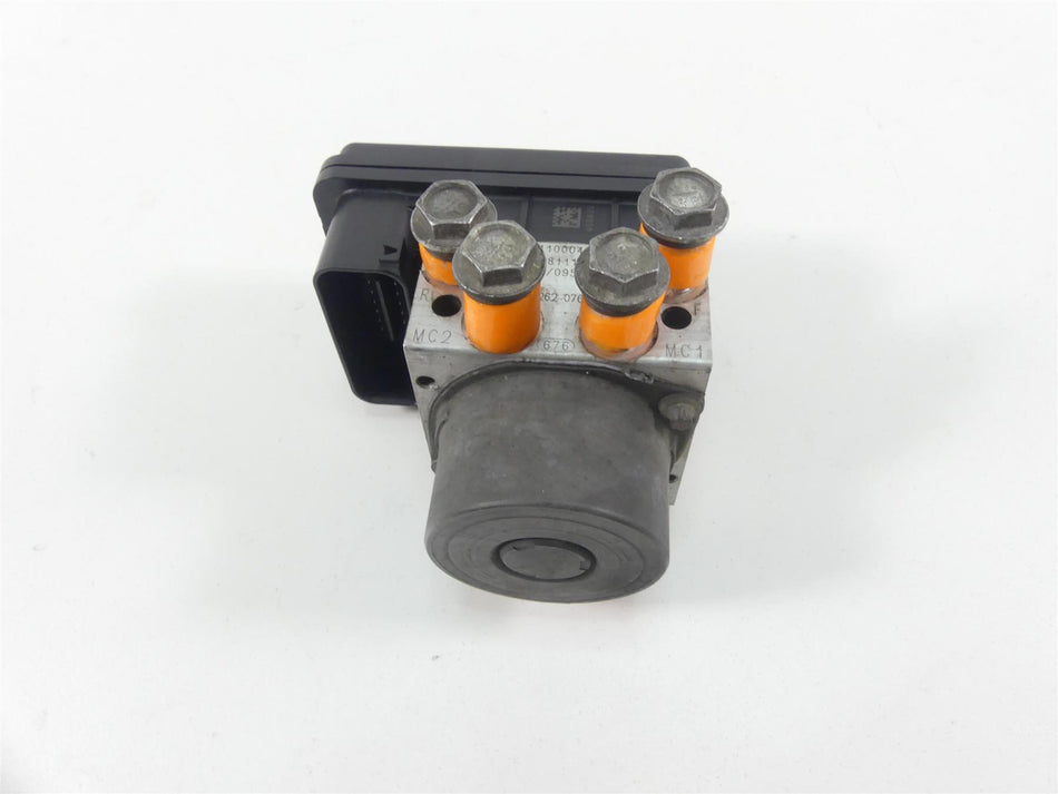 2019 Harley Softail FLSB Sport Glide Abs Brake Pump Unit Module 41100043C {{ shop.shopifyCountryName }} - Mototech271
