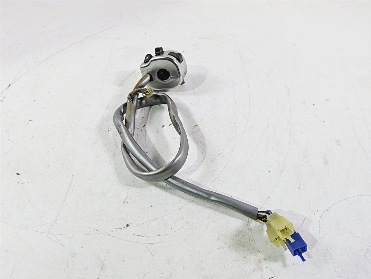 2004 Yamaha XVZ1300 Royal Star Left Hand Control Switch 4XY-83972-00-00 {{ shop.shopifyCountryName }} - Mototech271