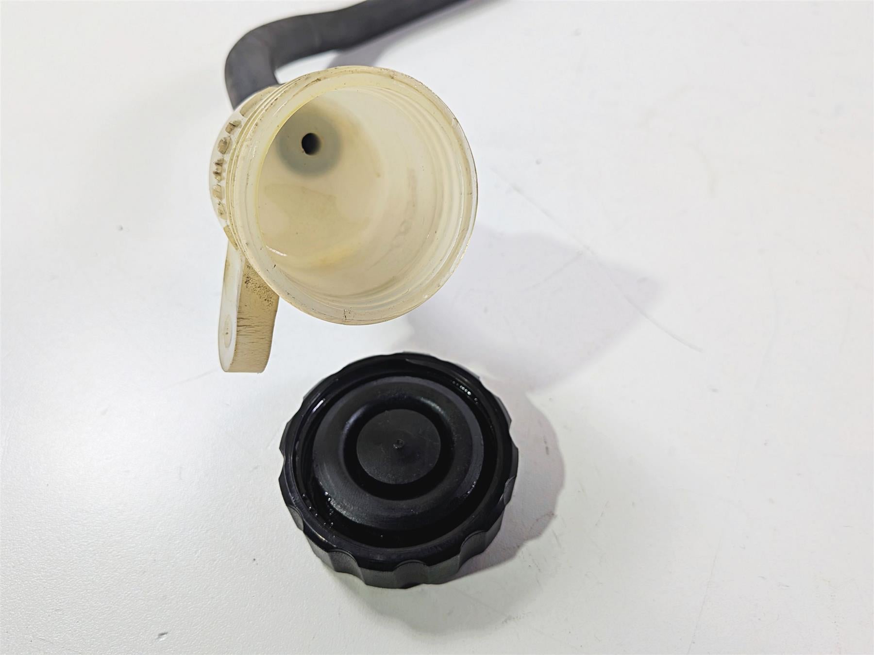2007 Yamaha XVS1100 V-Star Custom Nissin Rear Brake Master Cylinder 5EL-2583V-00 {{ shop.shopifyCountryName }} - Mototech271