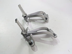 2009 Yamaha FZ1 FZS10 Fazer Rear Passenger Footpeg Set 2D1-2741L-00-00