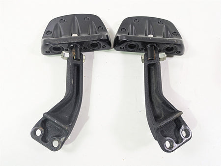 2009 Harley FXDC Dyna Super Glide Passenger Floorboard + Mount Set 49230-06 {{ shop.shopifyCountryName }} - Mototech271