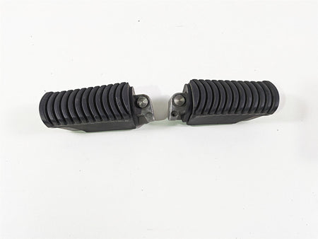 2006 BMW R1200GS K255 Adv Rear Passenger Footpeg Foot Peg Set - Read 46717664225 {{ shop.shopifyCountryName }} - Mototech271