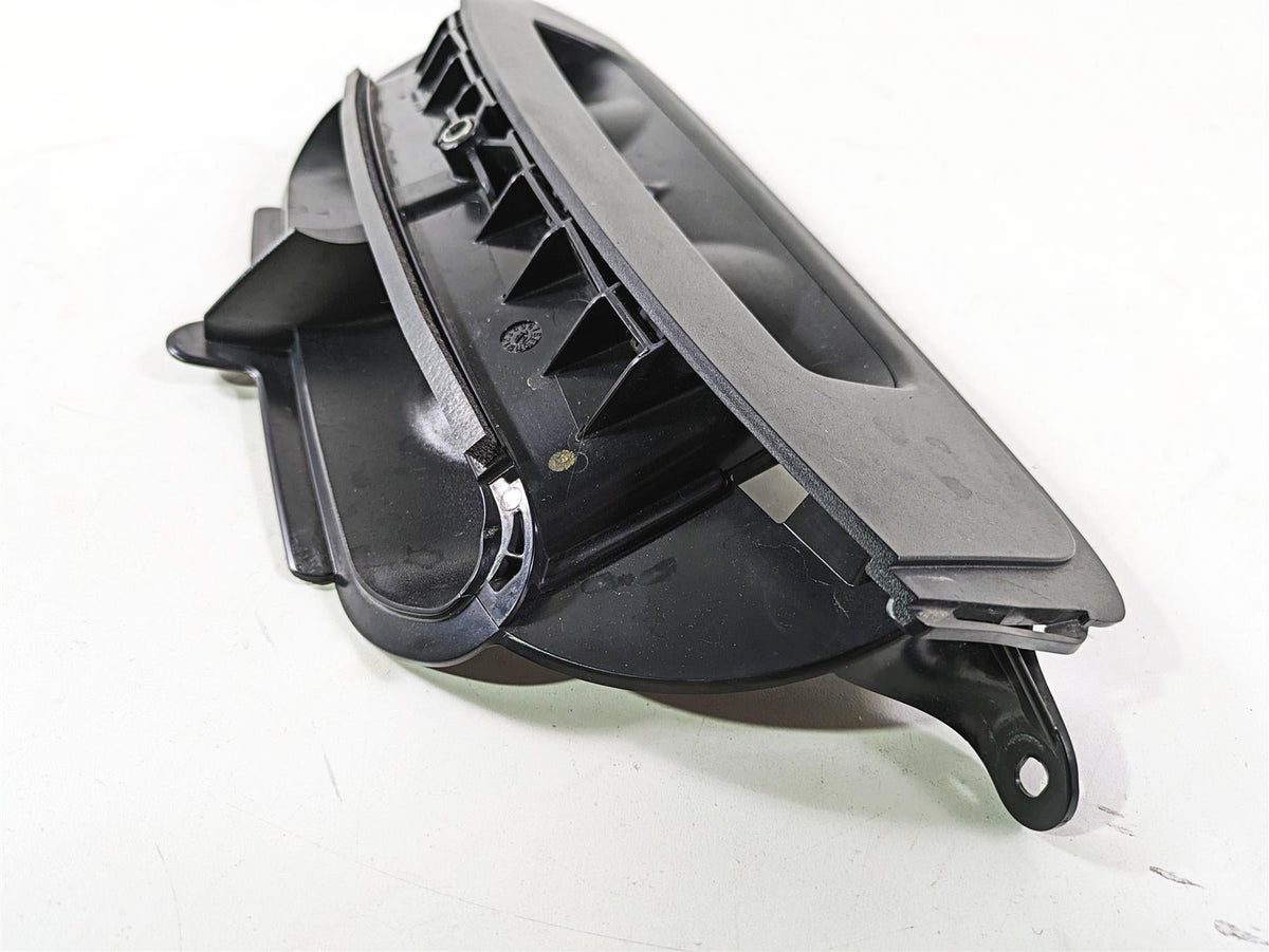 2020 Harley Touring FLHT Electra Glide Front Fairing Air Inlet Vent 29200088A {{ shop.shopifyCountryName }} - Mototech271