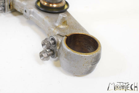2006 Suzuki SV650 S Lower Triple Tree Steering Clamp 51410-17G20 {{ shop.shopifyCountryName }} - Mototech271