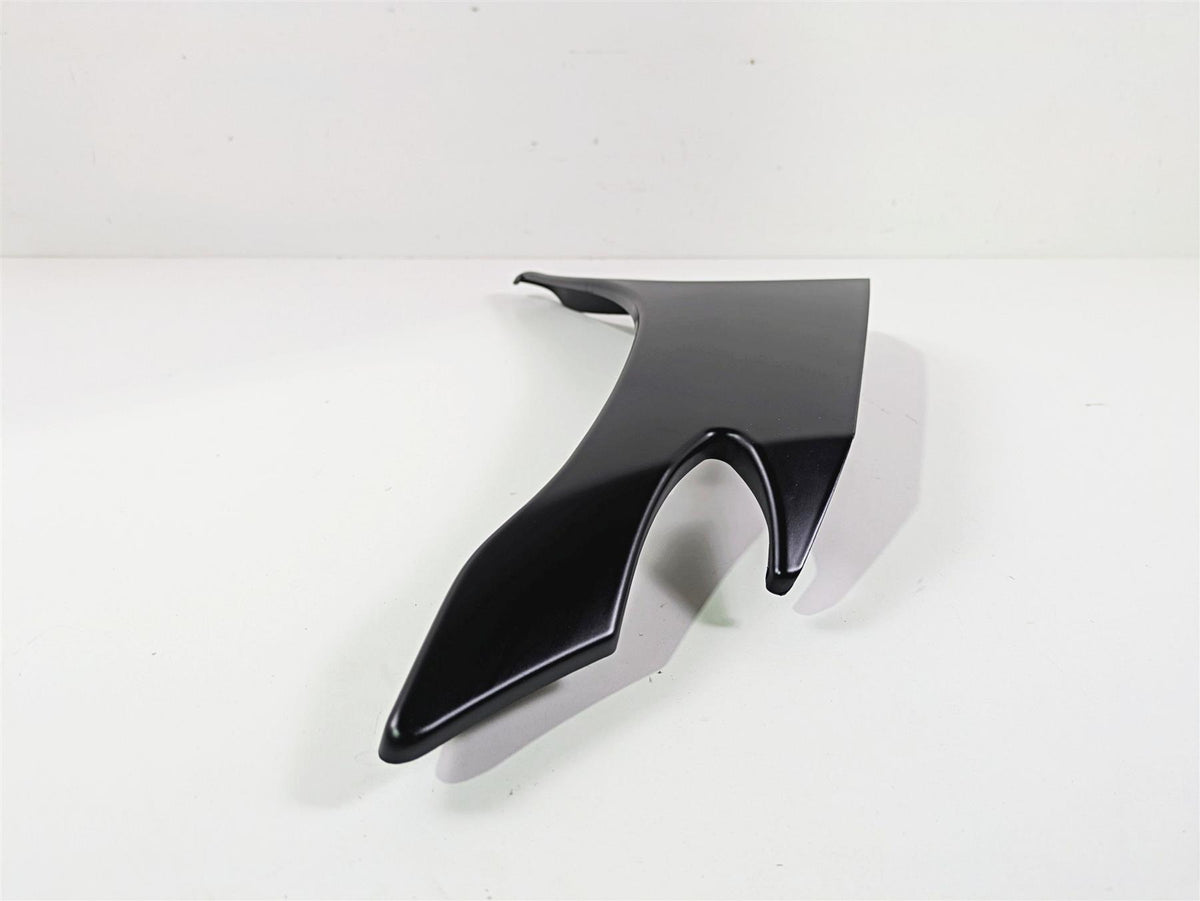 2018 Indian Springfield Dark Horse Right Upper Side Cover Fairing 5450243 {{ shop.shopifyCountryName }} - Mototech271