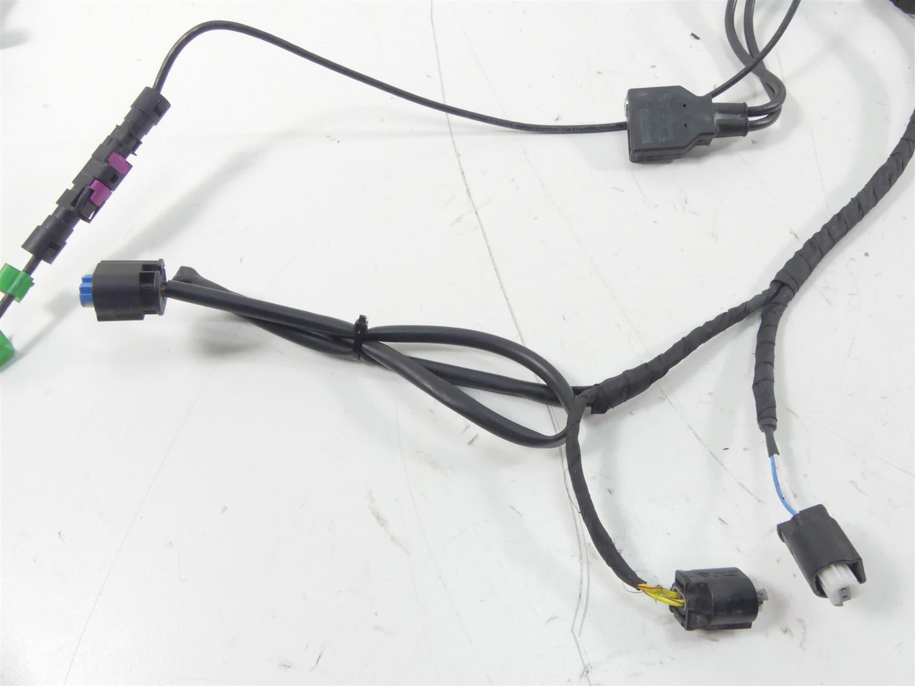 2017 BMW R1200RT K52 Alpine Radio Amplifier Antenna Wiring Set 65128542065 {{ shop.shopifyCountryName }} - Mototech271