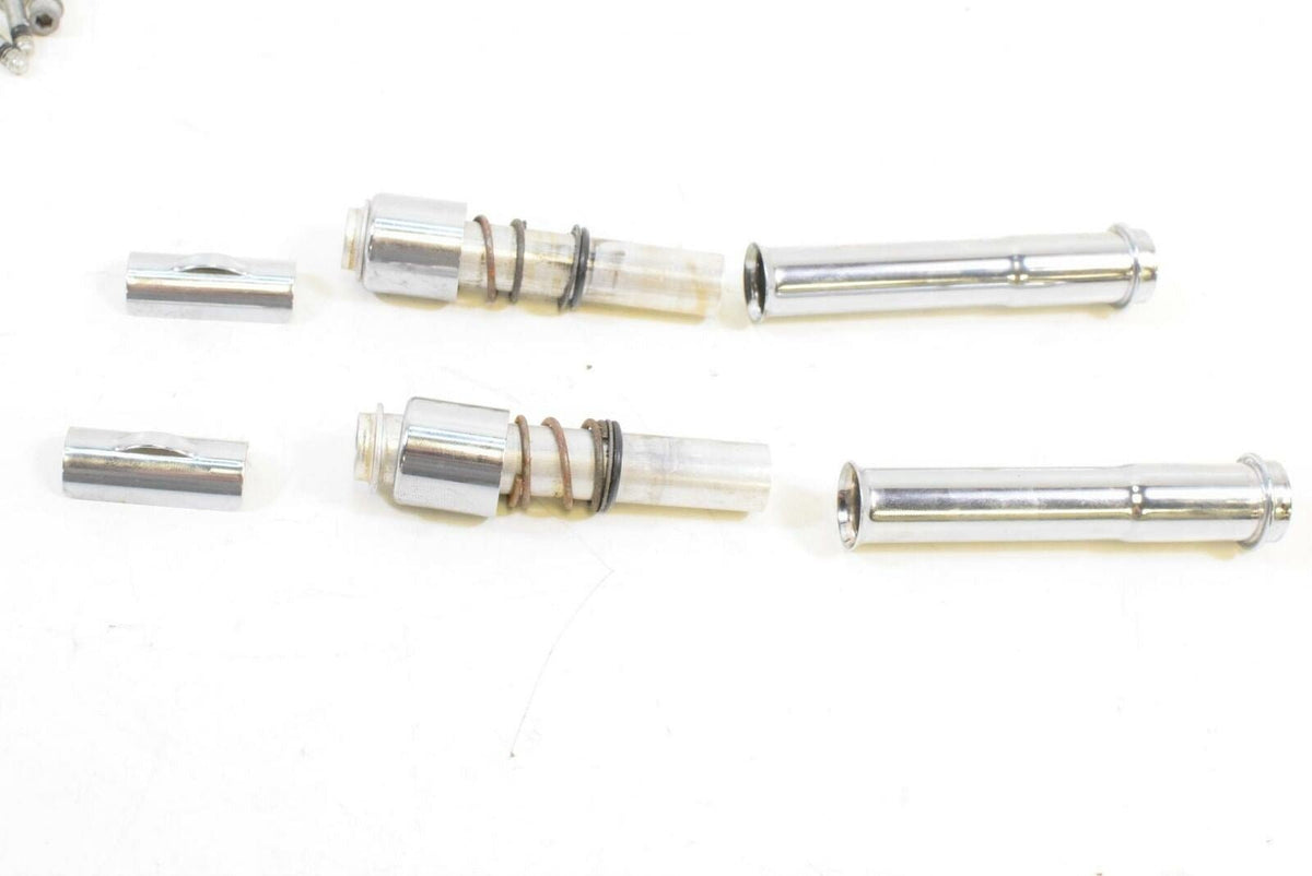 2005 Harley Touring FLHTCUI Electra Glide Push Rod Lifter Cover Set 17966-99 {{ shop.shopifyCountryName }} - Mototech271