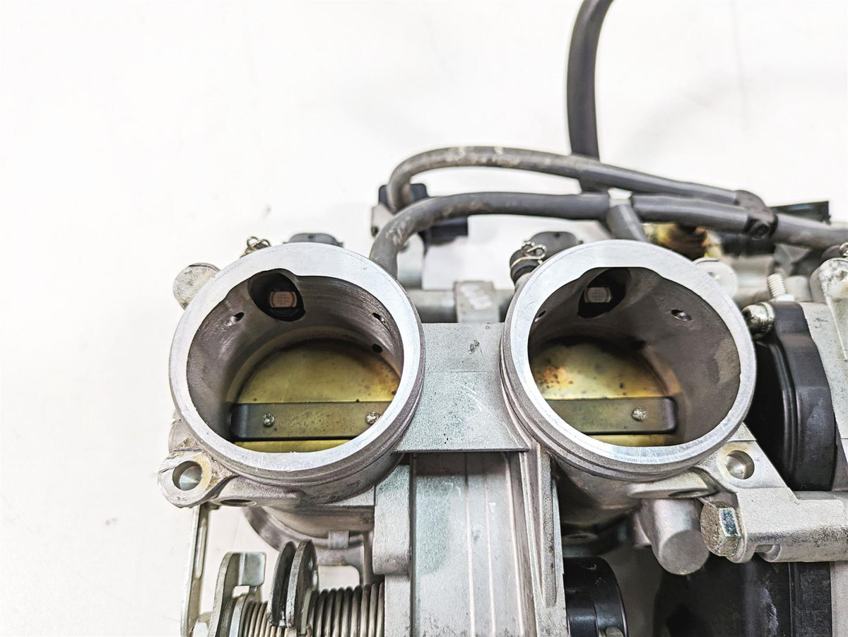2007 Yamaha R1 YZFR1 Mikuni Throttle Body Bodies & Wiring 4C8-13750-00-00 {{ shop.shopifyCountryName }} - Mototech271