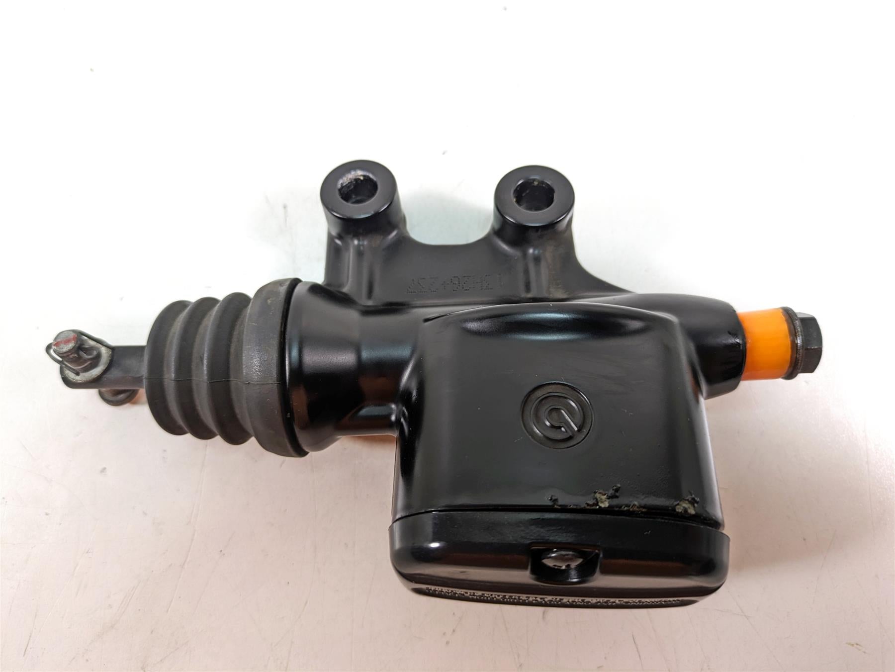 2014 Harley Touring FLHTK Electra Glide Rear Brake Master Cylinder 41700028A {{ shop.shopifyCountryName }} - Mototech271