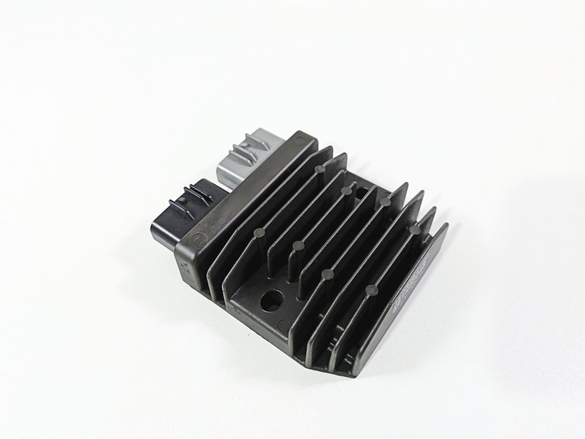 2019 BMW R1250RT K52 Rectifier Voltage Regulator 12319467618 FH020AAB {{ shop.shopifyCountryName }} - Mototech271