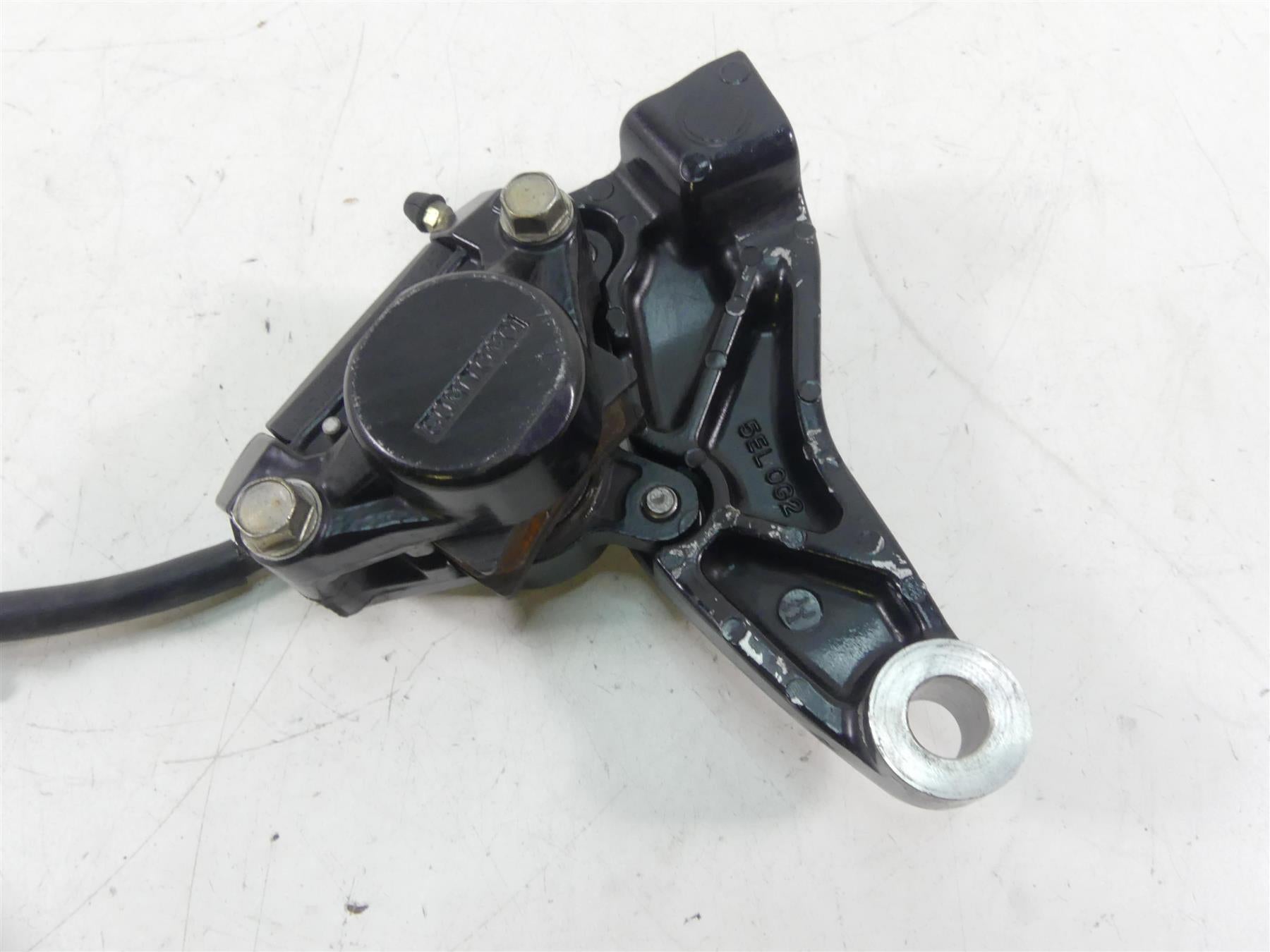 2002 Yamaha XVS1100 V-Star Rear Brake Caliper + Bracket 5EL-2580W-00-00 {{ shop.shopifyCountryName }} - Mototech271