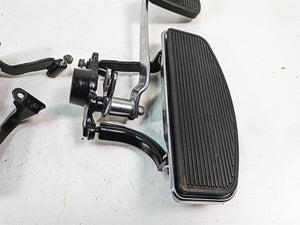 2009 Harley Touring FLHTCU Electra Glide Front Floorboard Pedal Set 33895-82E