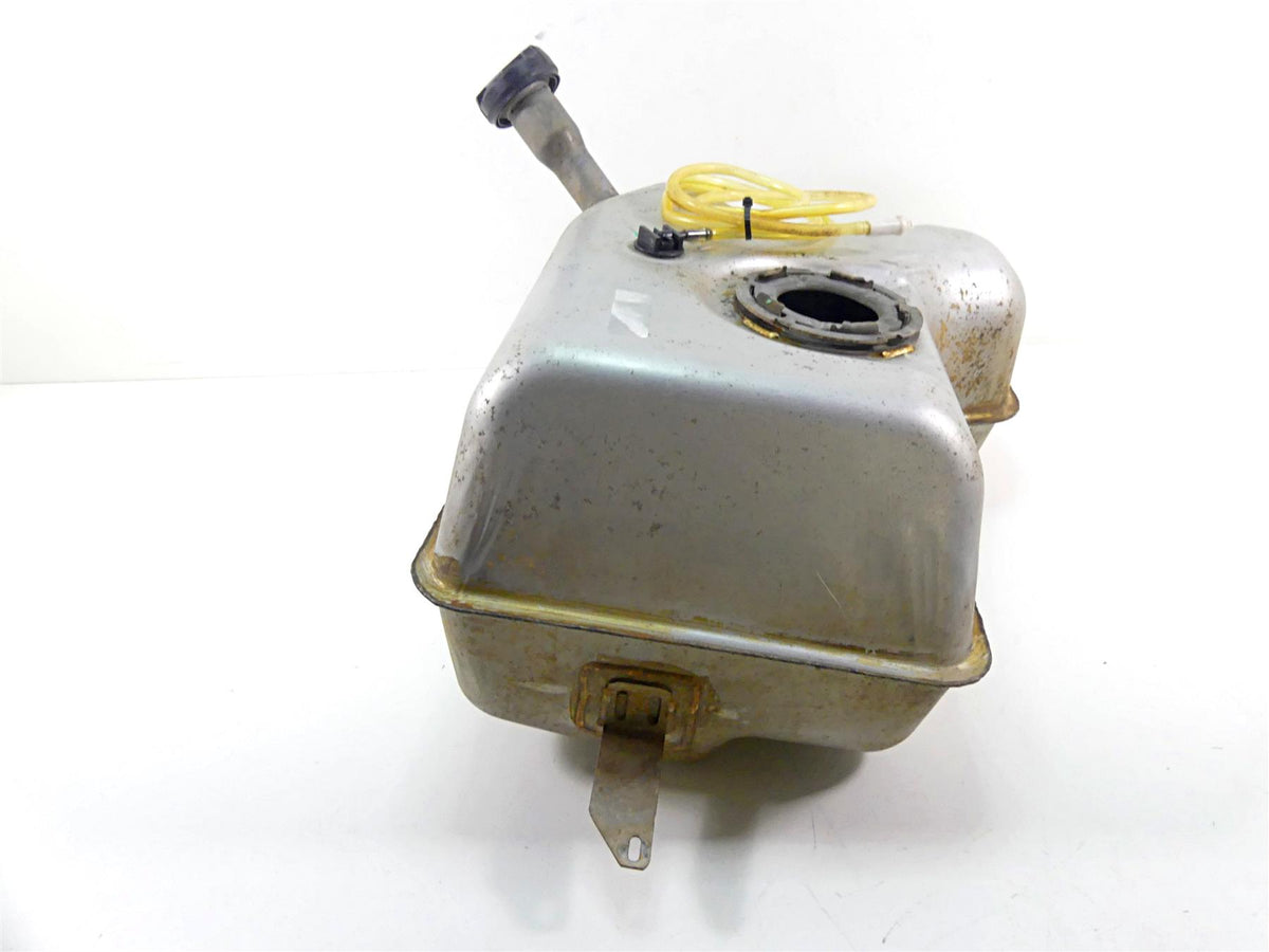 2018 Can Am Commander 1000R XT Metal Fuel Gas Petrol Tank Reservoir 709000753 {{ shop.shopifyCountryName }} - Mototech271