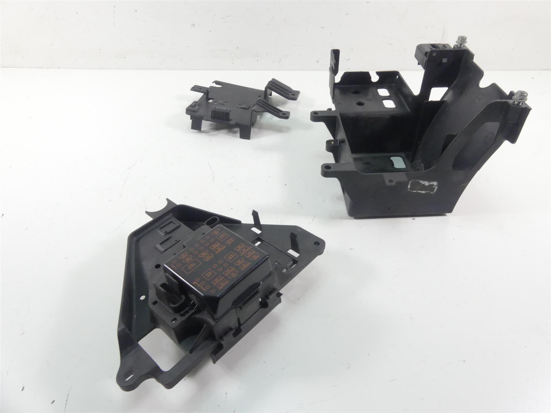 2012 Harley Touring FLHTK Electra Glide Battery Tray Electrical Holder 66281-09B {{ shop.shopifyCountryName }} - Mototech271