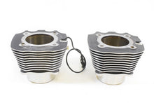 Load image into Gallery viewer, 2015 Indian 111ci Roadmaster Cylinder Jug Barrel &amp; Piston Set 5632735
