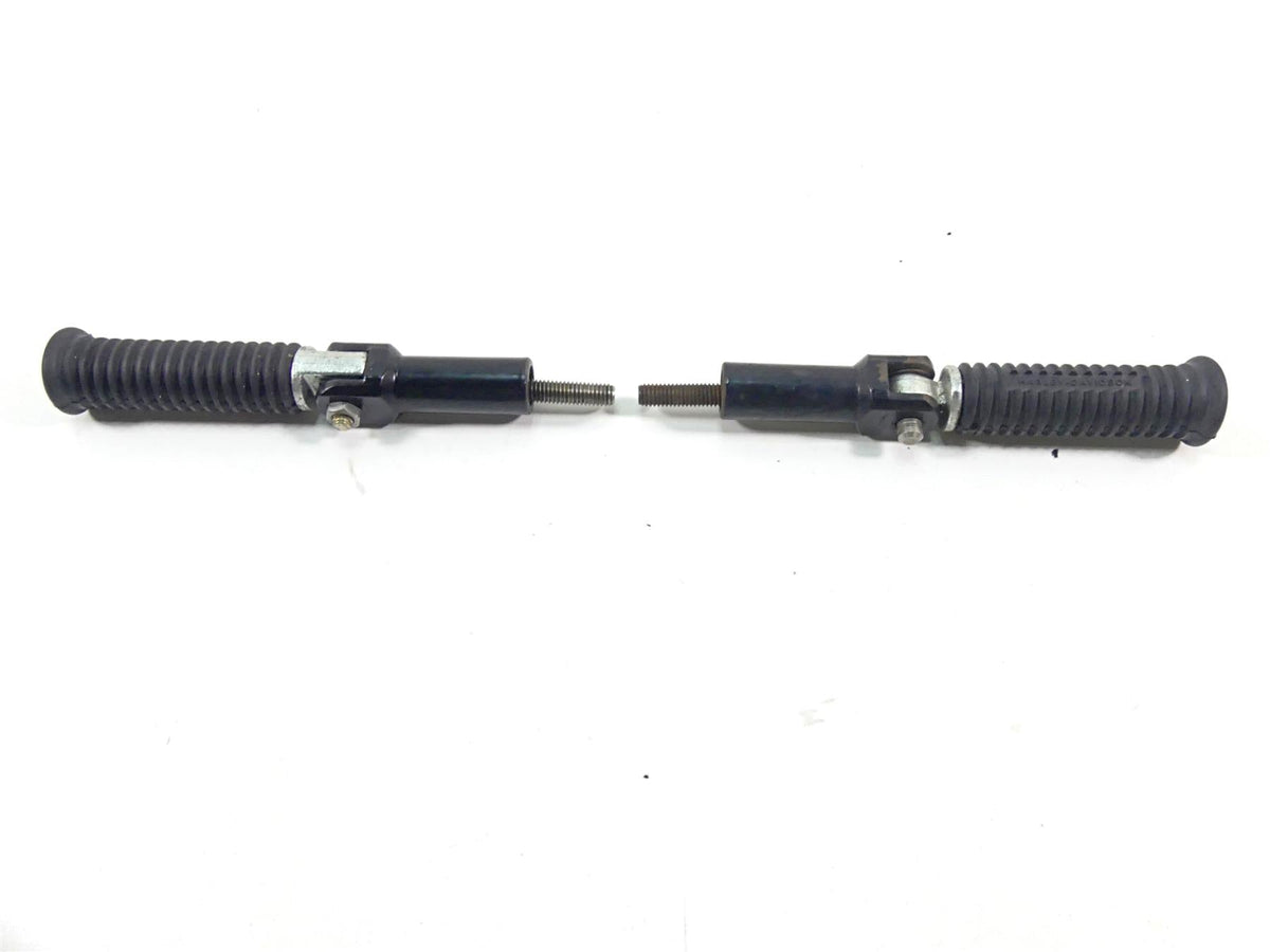 2011 Harley Softail FXS Blackline Passenger Footpeg Foot Peg Set 50943-05A {{ shop.shopifyCountryName }} - Mototech271