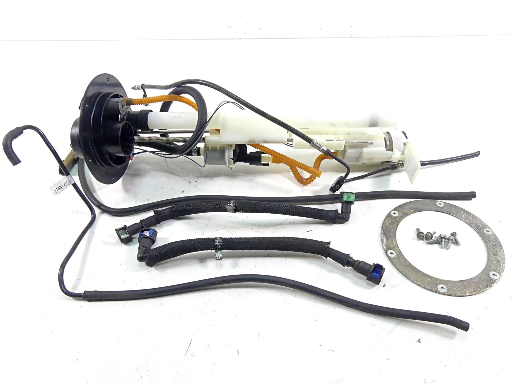 2015 Harley Davidson VRSCDX Night Rod Sp Fuel Gas Petrol Pump - Read 75310-07 {{ shop.shopifyCountryName }} - Mototech271