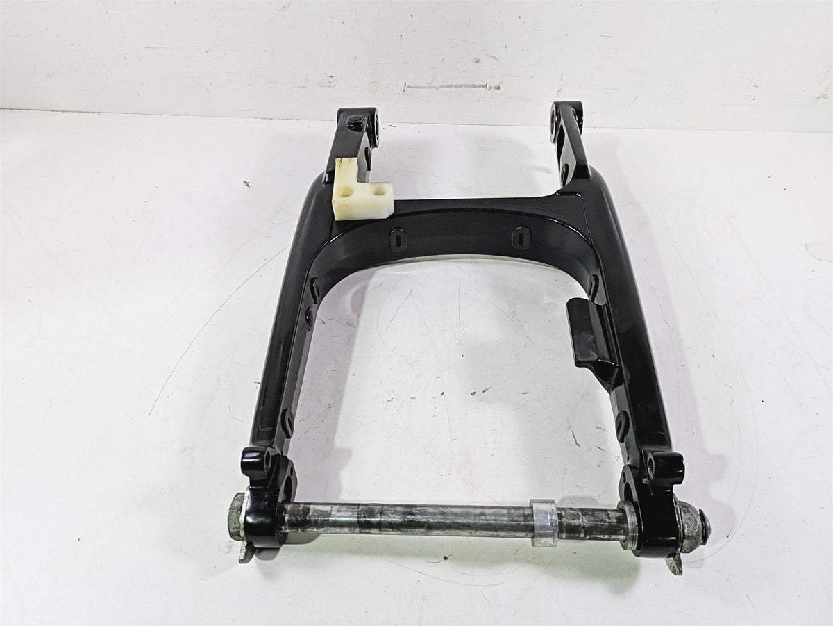2010 Harley VRSCF Muscle Rod Black Swingarm Swing Arm & Guards 48606-07A {{ shop.shopifyCountryName }} - Mototech271