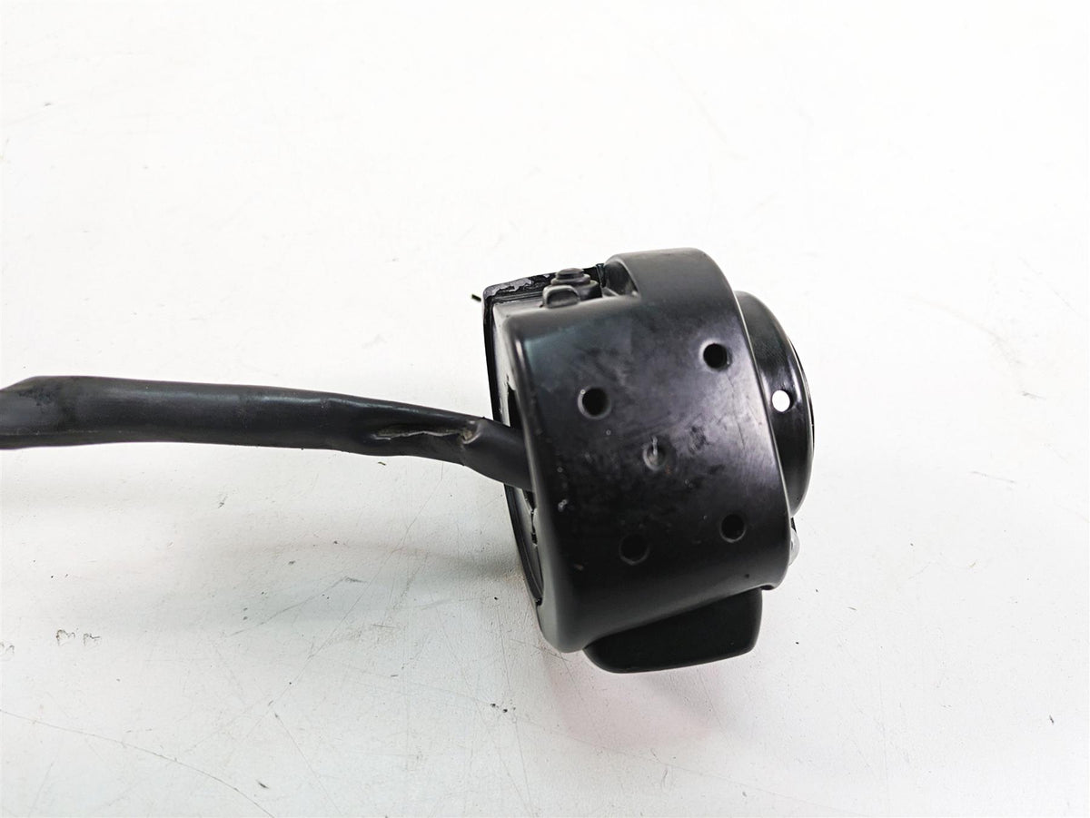 2009 Harley Softail FLSTSB Cross Bones Left Hand Light Control Switch 71682-06 {{ shop.shopifyCountryName }} - Mototech271