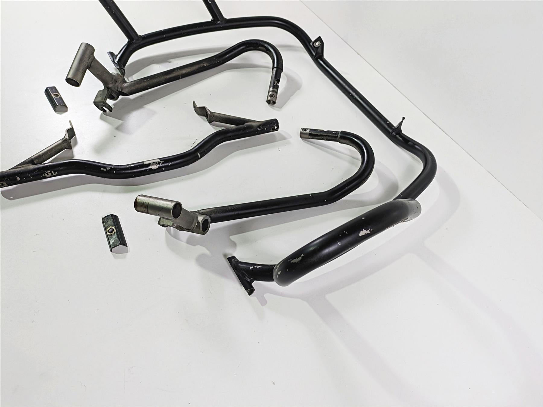 2006 BMW R1200GS K255 Adv Engine Tank Crash Guard Set 46637711397 46637711396 {{ shop.shopifyCountryName }} - Mototech271