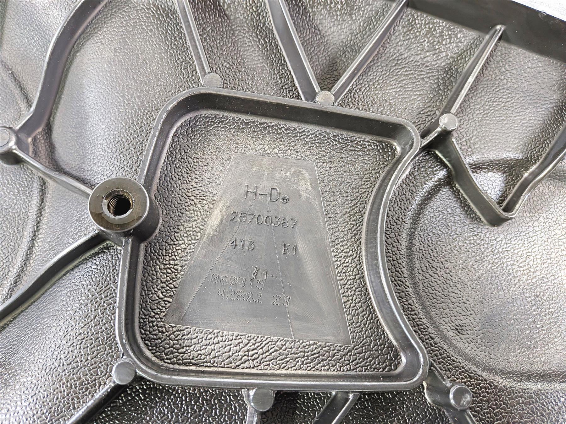 2016 Harley Touring FLHX Street Glide Outer Primary Drive Clutch Cover 25700387 {{ shop.shopifyCountryName }} - Mototech271