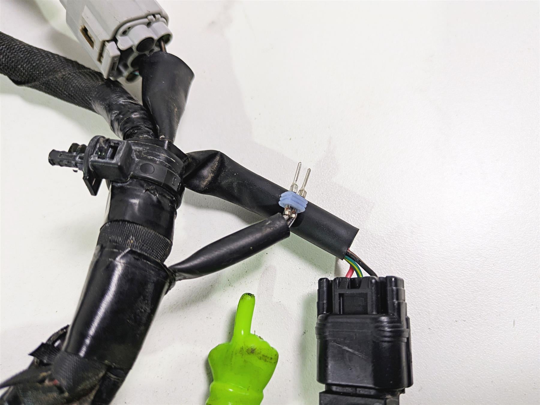 2023 Suzuki GSX1300 RR Hayabusa Main Wiring Harness Loom - Read 36610-10L30 {{ shop.shopifyCountryName }} - Mototech271