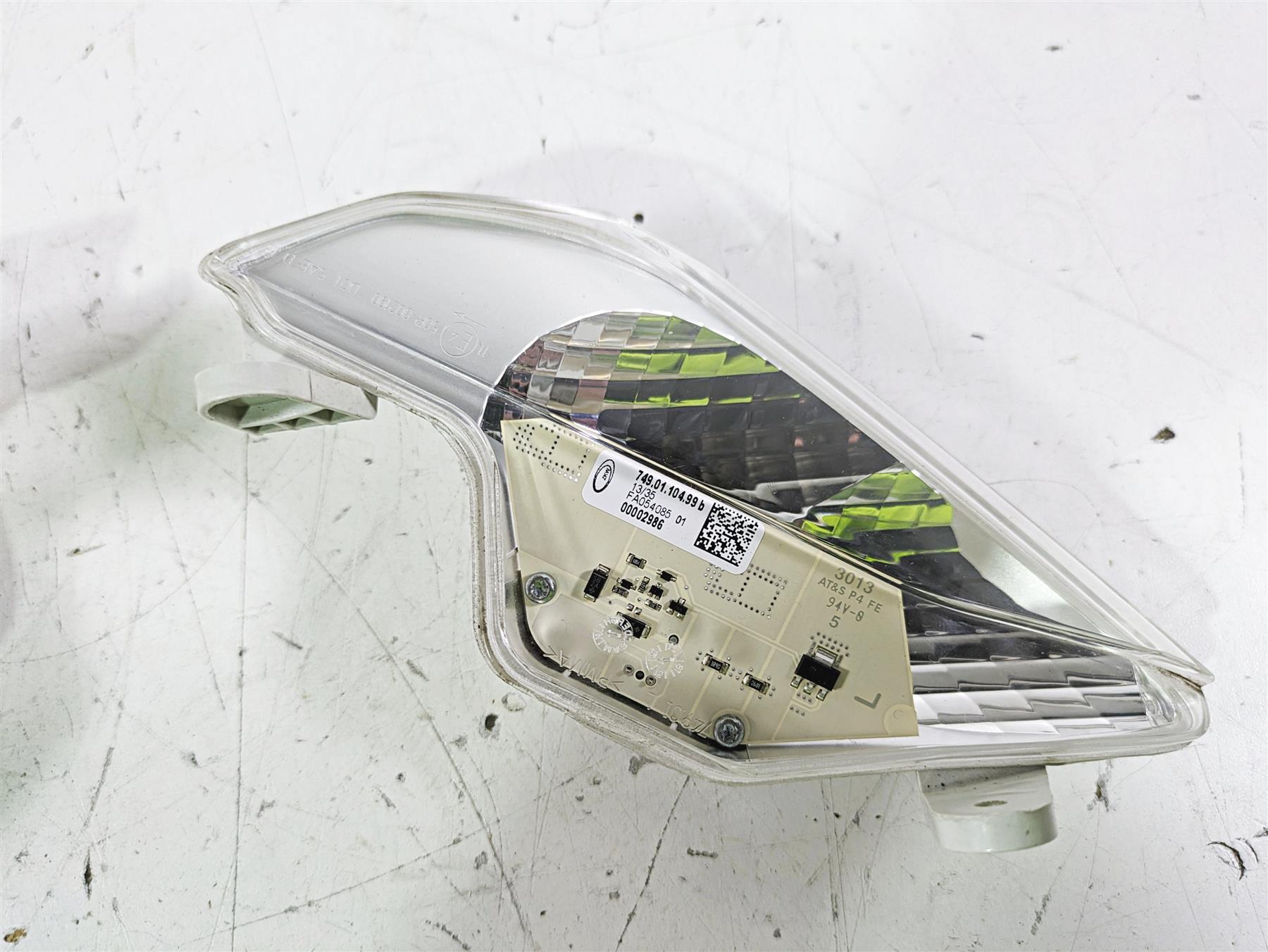 2014 BMW R1200 RT RTW K52 Front Blinker Turn Signal Set 63138541625 63138541626 {{ shop.shopifyCountryName }} - Mototech271