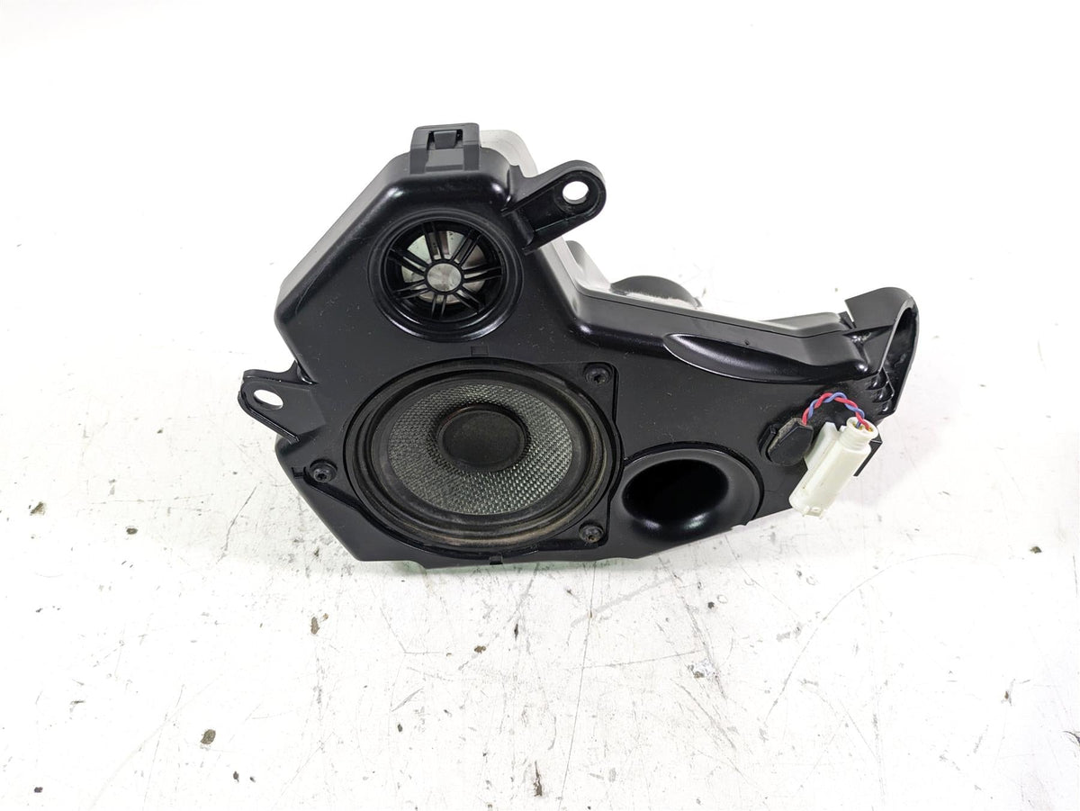 2022 BMW R1250 RT K052 Left Side Audio Speaker 65138543457 {{ shop.shopifyCountryName }} - Mototech271