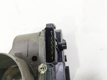 Load image into Gallery viewer, 2020 Yamaha Waverunner VX1050 Deluxe Mikuni Throttle Body 6EY-13750-00-00
