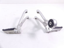 Load image into Gallery viewer, 2016 BMW R1200R K53 Passenger Footpeg Foot Peg Set 46718540798 46718540799
