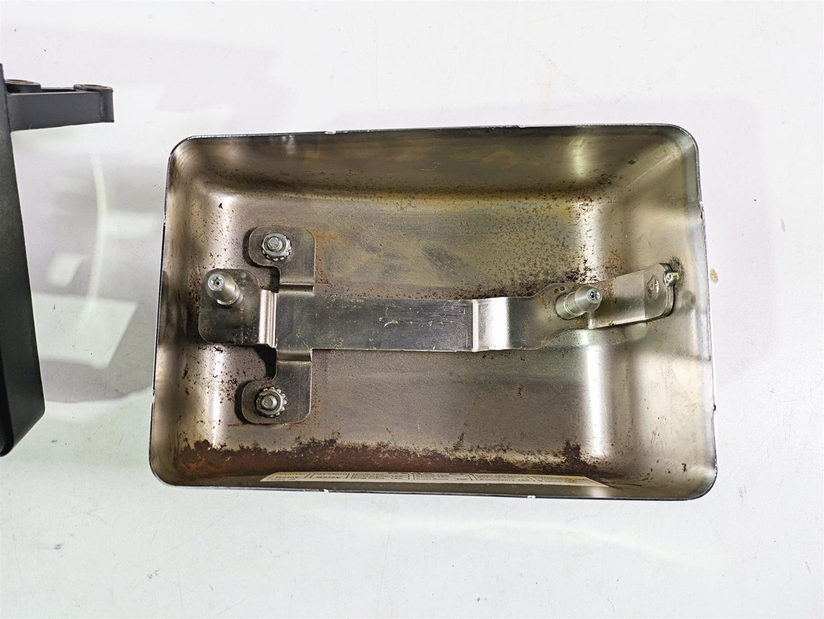 2008 Harley FXDL Dyna Low Rider 105TH Electric Holder Tray & Cover 70367-04B {{ shop.shopifyCountryName }} - Mototech271