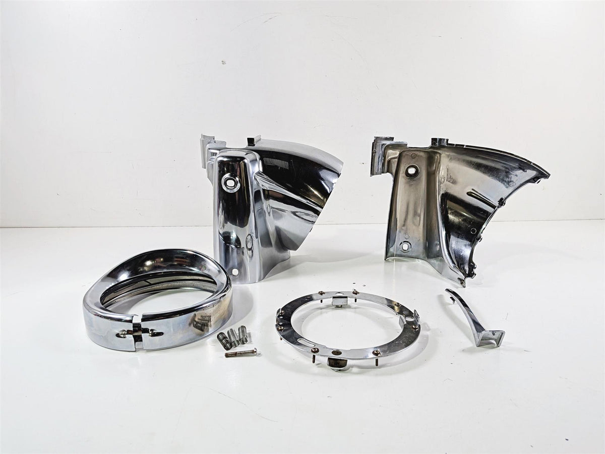 Harley Touring Aftermarket Chrome Road King Headlight Cover Nacelle Set {{ shop.shopifyCountryName }} - Mototech271
