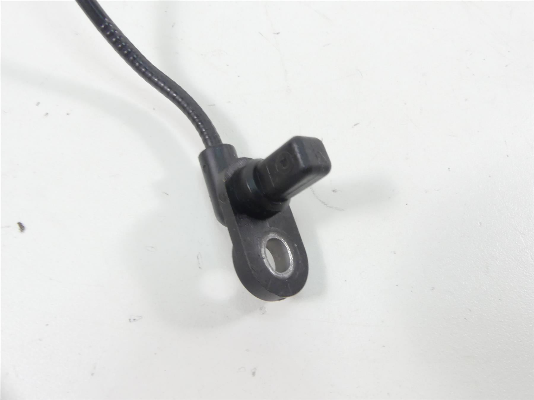2017 Yamaha XT1200Z Super Tenere Front Abs Brake Wheel Speed Sensor 23P-85970-00 {{ shop.shopifyCountryName }} - Mototech271