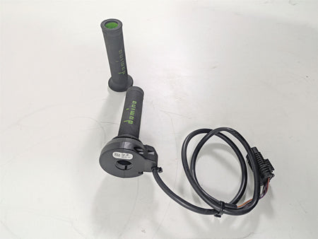 2017 Aprilia RSV 1100 Tuono V4 Factory Ride Fly By Wire Throttle Grip 2D000095 {{ shop.shopifyCountryName }} - Mototech271