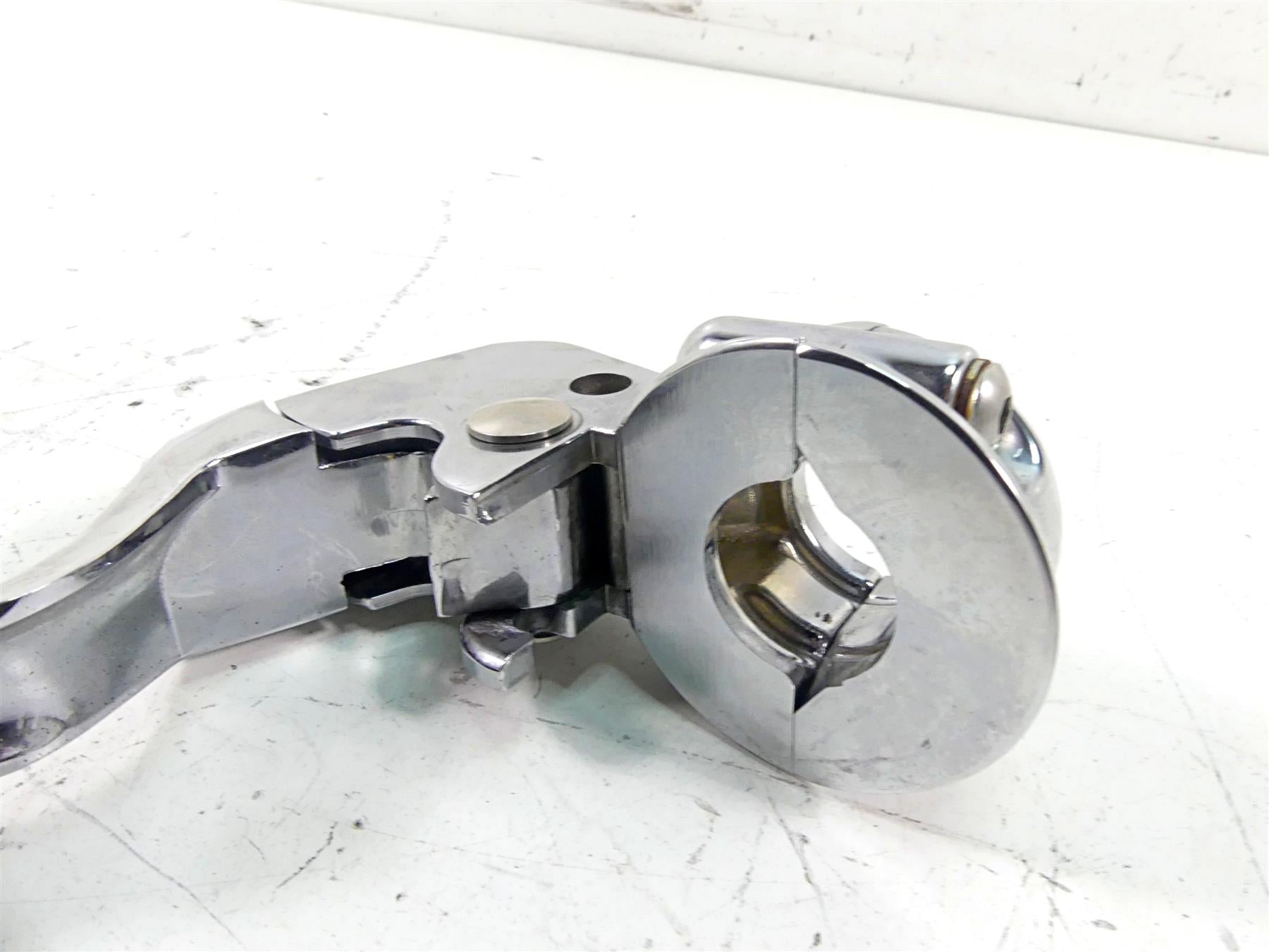 Chrome Harley Davidson Softail Dyna Touring Clutch Perch & Lever {{ shop.shopifyCountryName }} - Mototech271