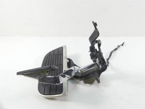 2009 Honda VTX1300 Touring Front Right Floor Board & Brake Pedal 50615-MEA-670