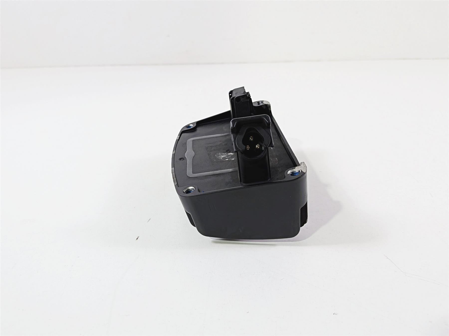 2017 Harley Touring FLHXS Street Glide Rectifier Voltage Regulator 74700025 {{ shop.shopifyCountryName }} - Mototech271