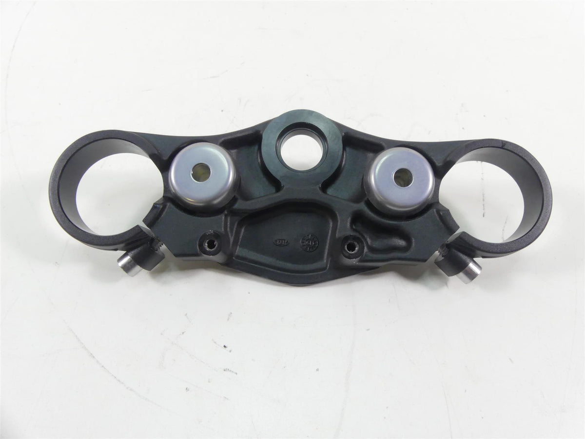 2020 Triumph Speed Triple RS 1050 Upper Triple Tree Steering Clamp T2042324 {{ shop.shopifyCountryName }} - Mototech271