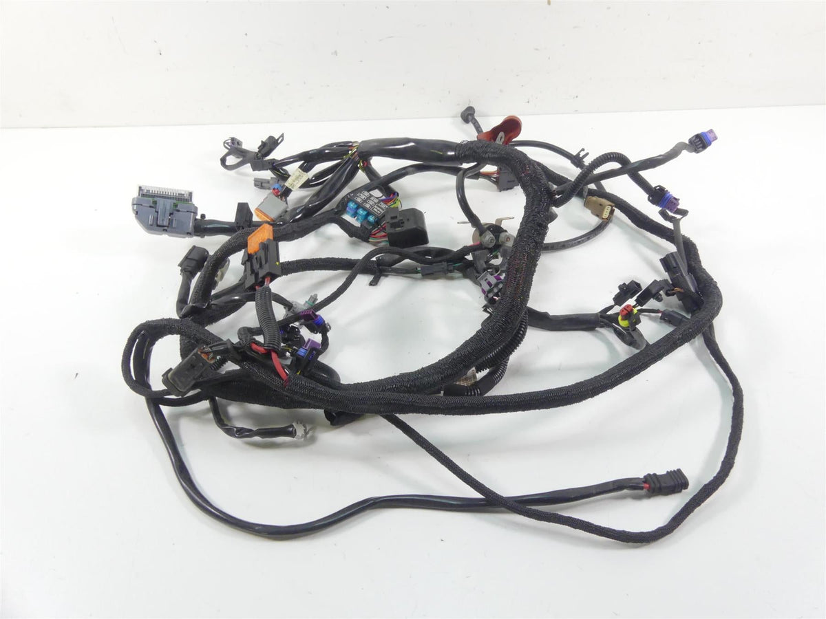 2011 Harley VRSCF Muscle Rod Main Wiring Harness Non Abs Set - No Cuts 70125-08A {{ shop.shopifyCountryName }} - Mototech271