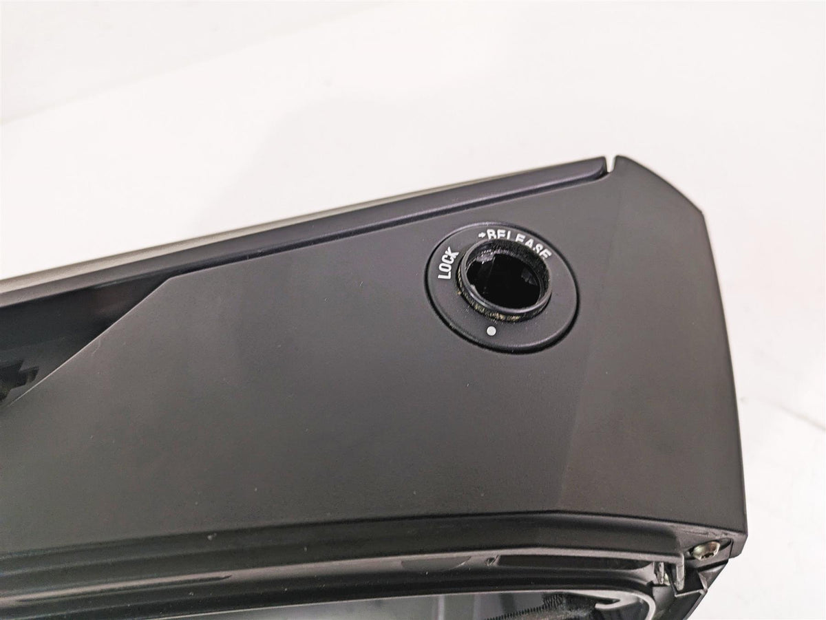2022 BMW R1250 RT K052 Right Saddlebag Saddle Bag Case 46547728664 {{ shop.shopifyCountryName }} - Mototech271