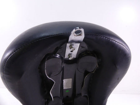 2016 Harley FLD Dyna Switchback 103 Seat Saddle -No Cuts 54166-12 {{ shop.shopifyCountryName }} - Mototech271