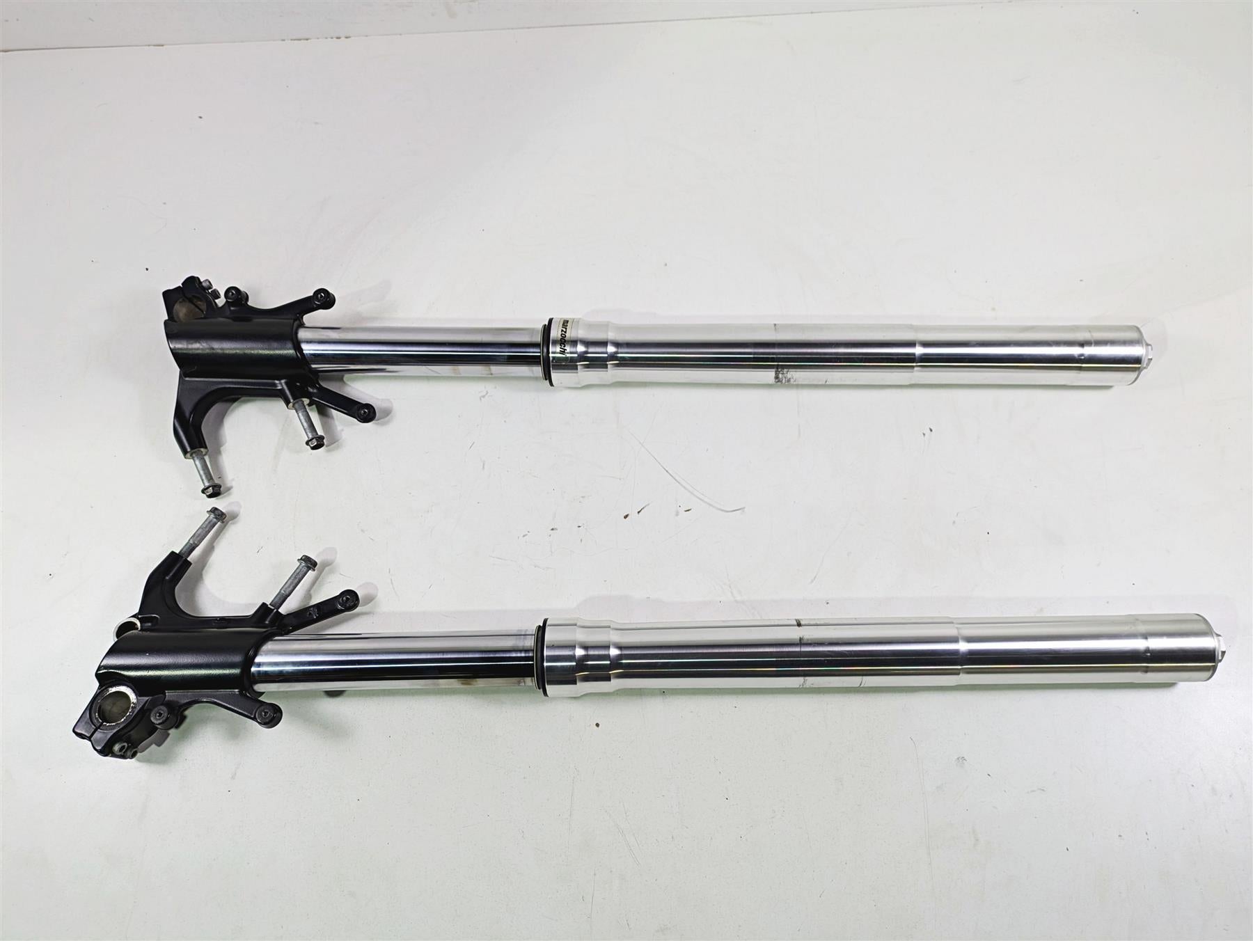 2016 Moto Guzzi Stelvio 1200 8V NTX Straight 2A Front Fork Leg Set - Read 887091 | Mototech271